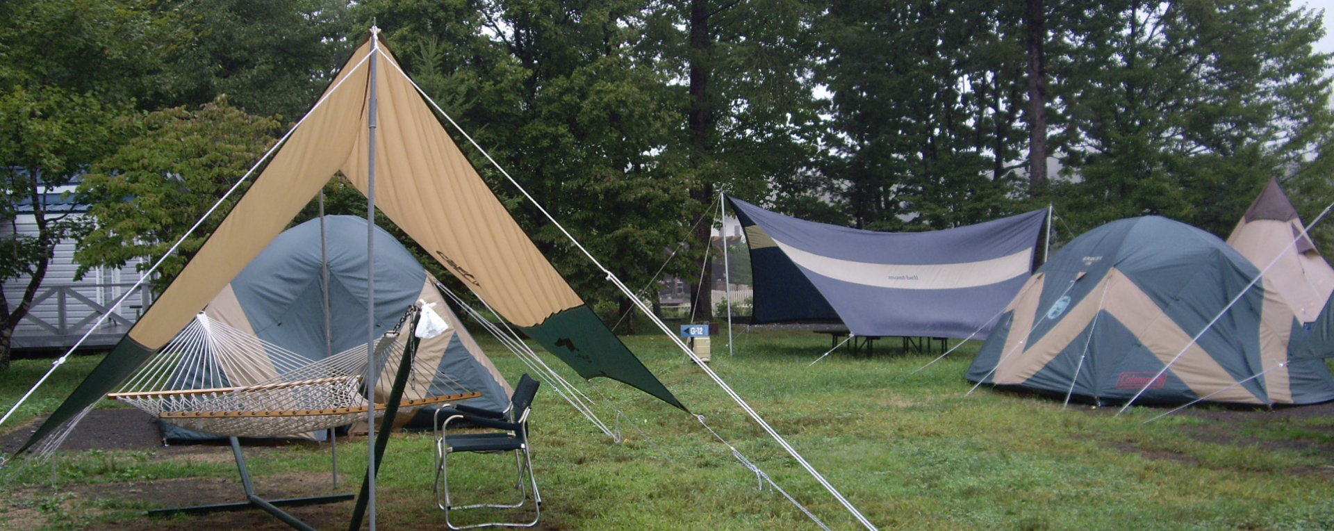 キャンプにタープ タープテント がおすすめな理由とは 他種のタープとの比較 タープテントのことならアイテント Itent