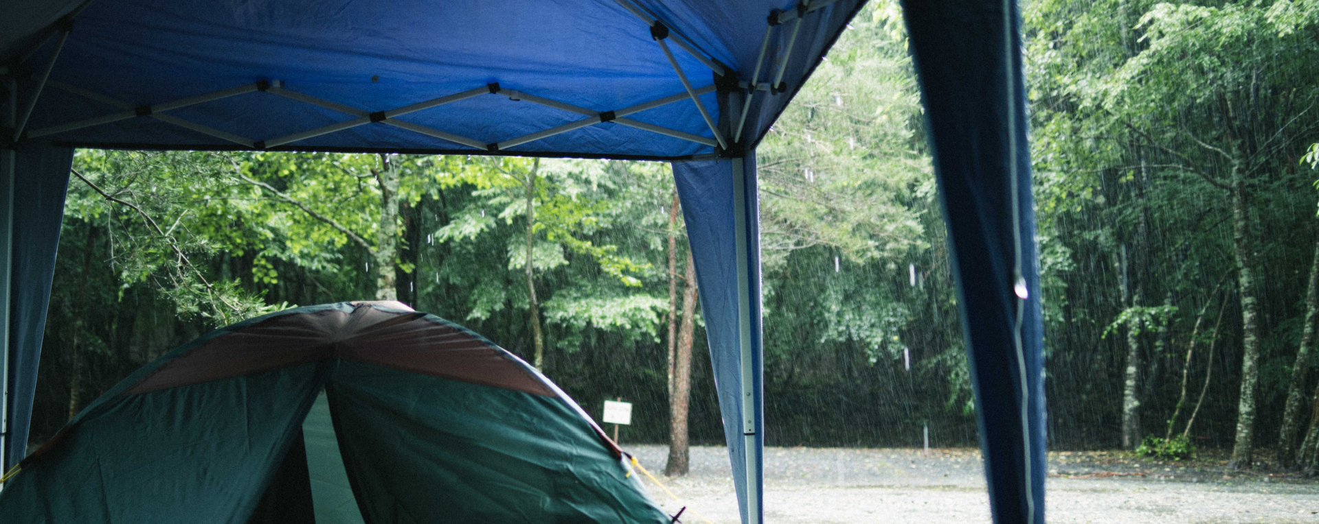 キャンプにタープ タープテント がおすすめな理由とは 他種のタープとの比較 タープテントのことならアイテント Itent